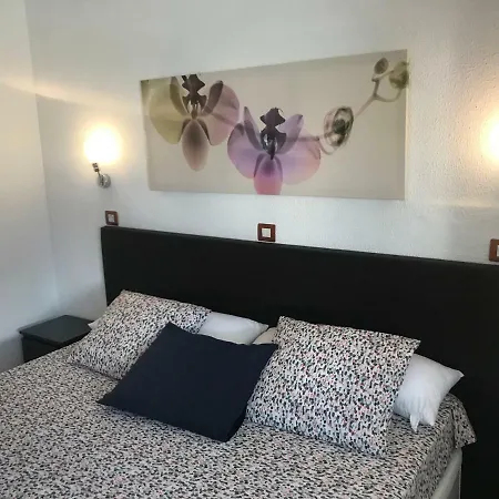 Apartamento 5 Min Walk From Yumbo 309-322 *