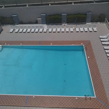 Apartment 5 Min Walk From Yumbo 309-322 *