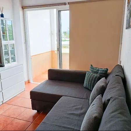 5 Min Walk From Yumbo 309-322 Apartment