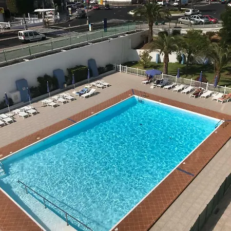 Apartment 5 Min Walk From Yumbo 309-322