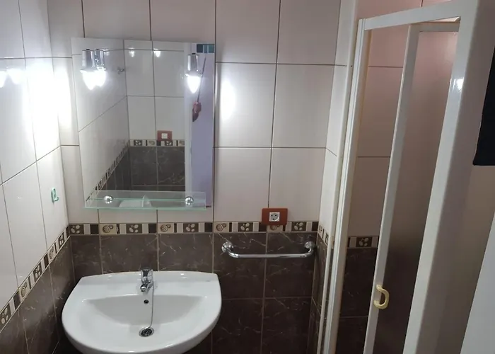 Апартаменты 5 Min Walk From Yumbo 309-322 *