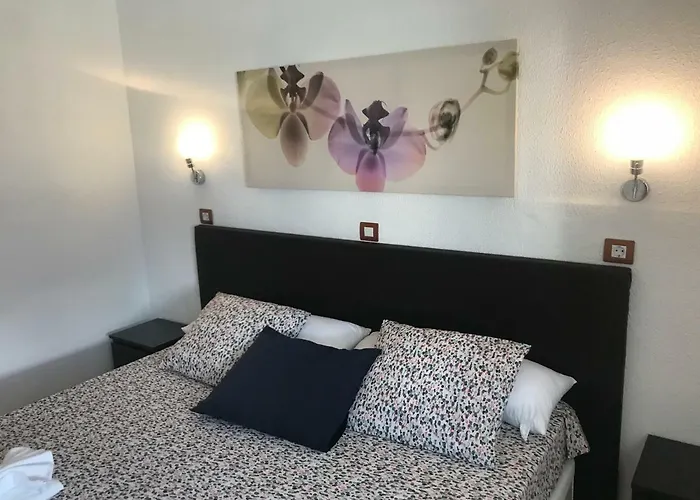 Апартаменты 5 Min Walk From Yumbo 309-322 *